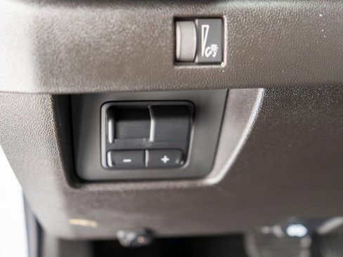 Used 2025 GMC Canyon Elevation AWD/4WD image 19