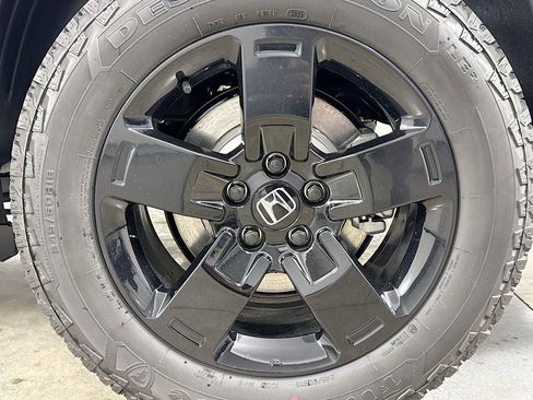 New 2026 Honda Ridgeline Black Edition image 32