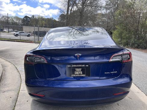 Used 2018 Tesla Model 3 Long Range image 8