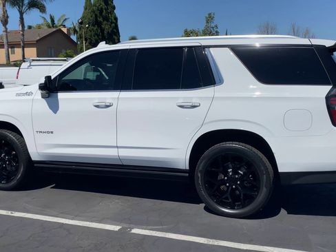 Used 2021 Chevrolet Tahoe High Country w/ Premium Package image 10