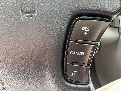 Used 2009 Hyundai Sonata GLS image 29