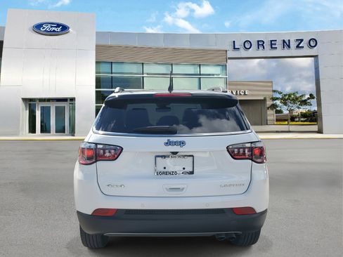 Used 2022 Jeep Compass Limited image 5