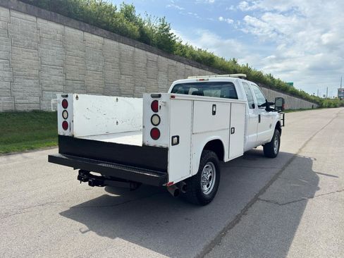 Used 2015 Ford F350 XL w/ Power Equipment Group image 4