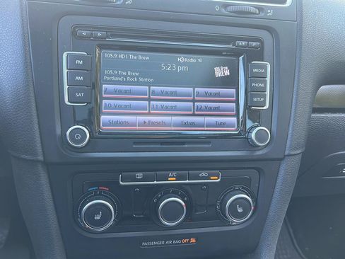 Used 2014 Volkswagen Jetta TDI FWD image 9