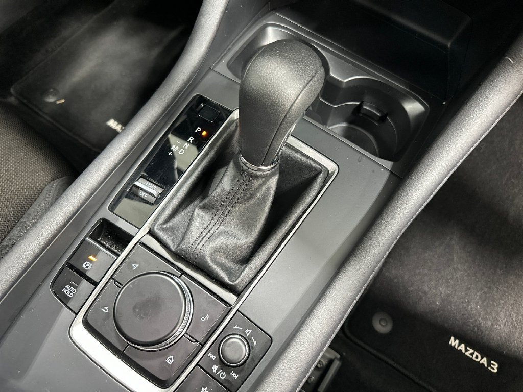 Used 2025 MAZDA MAZDA3 s FWD image 21