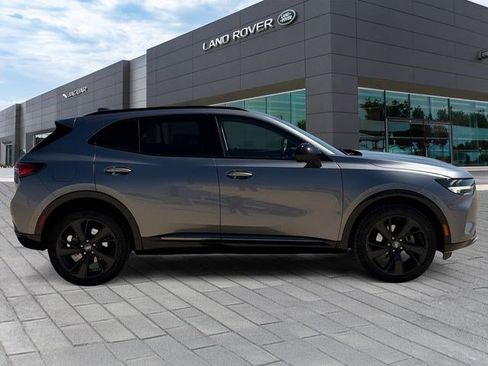 Used 2022 Buick Envision Essence w/ Technology Package I FWD image 6