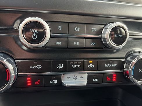 Used 2024 Ford F150 XLT w/ Equipment Group 302A MID image 23