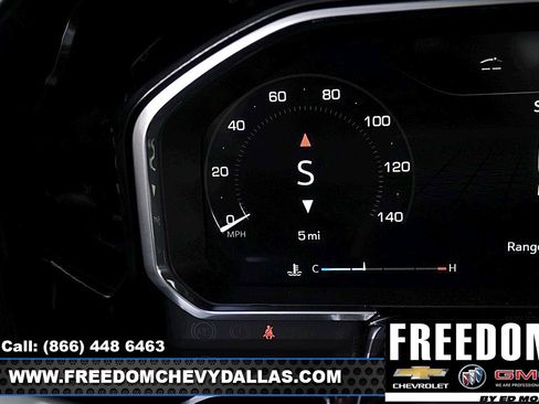 New 2026 GMC Sierra 1500 SLT image 32