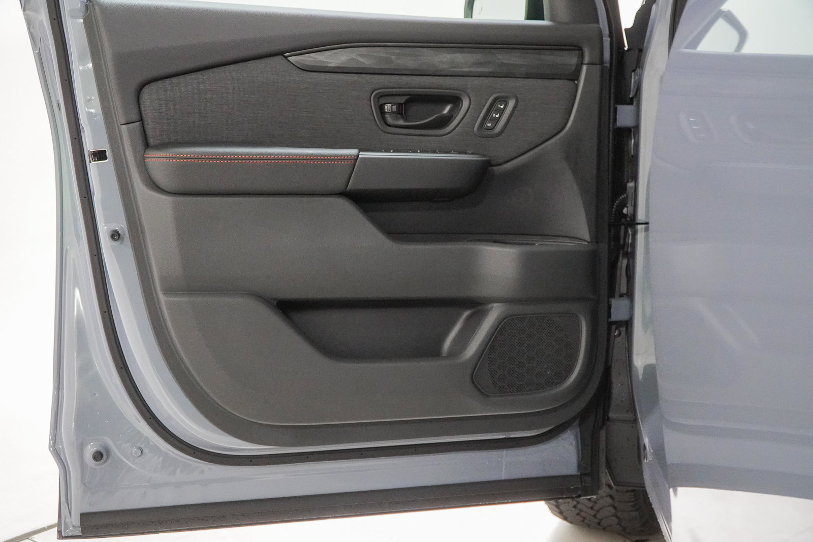 New 2026 Honda Passport TrailSport image 18