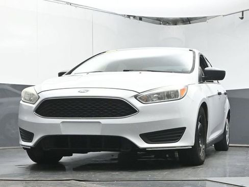 Used 2016 Ford Focus S FWD image 30