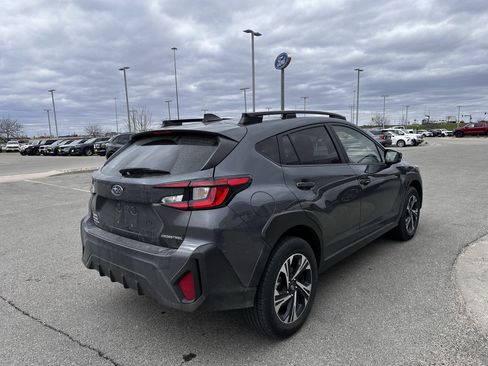 Used 2025 Subaru Crosstrek 2.0i Premium AWD/4WD image 4