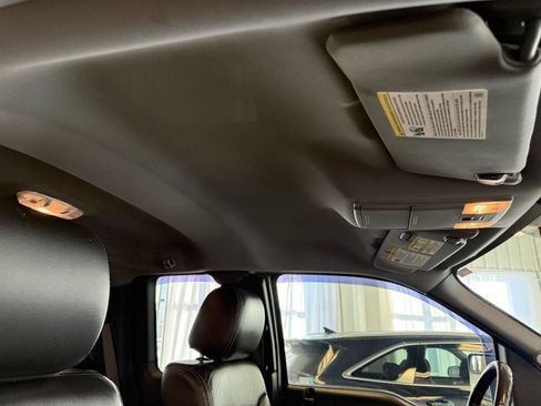 Used 2012 Ford F150 Lariat w/ Lariat Chrome Pkg image 26