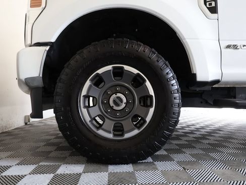 Used 2022 Ford F250 XL w/ Power Equipment Group AWD/4WD image 11