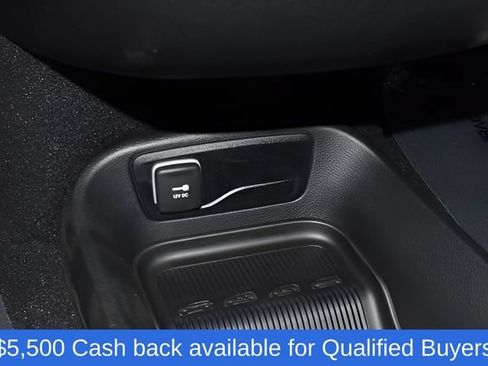 New 2026 Chrysler Pacifica Select w/ S Appearance Package FWD image 25
