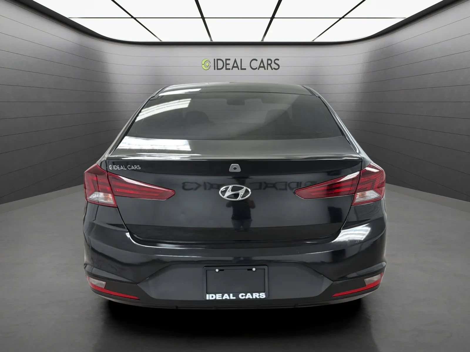 Used 2019 Hyundai Elantra SE w/ Cargo Package FWD image 6