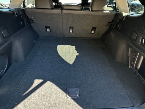 Used 2022 Subaru Outback Limited image 9