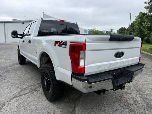 Used 2017 Ford F350 XLT w/ XLT Value Package AWD/4WD image 5