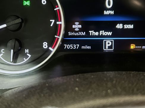 Used 2022 Nissan Sentra SR w/ Midnight Edition FWD image 8