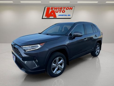 Used 2020 Toyota RAV4 Limited image 4