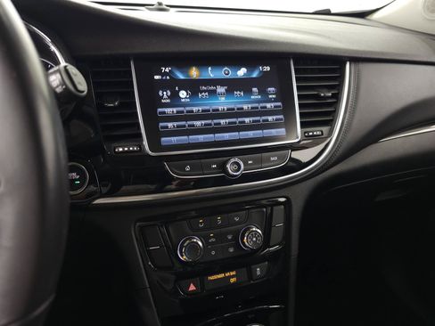Used 2019 Buick Encore Preferred FWD image 19