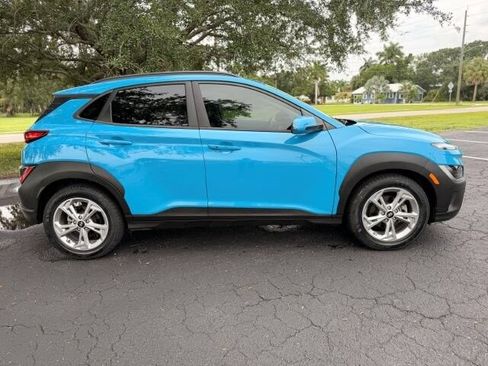 Used 2023 Hyundai Kona SEL w/ Cargo Package FWD image 4