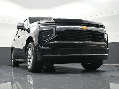 Used 2025 Chevrolet Tahoe LS RWD image 29