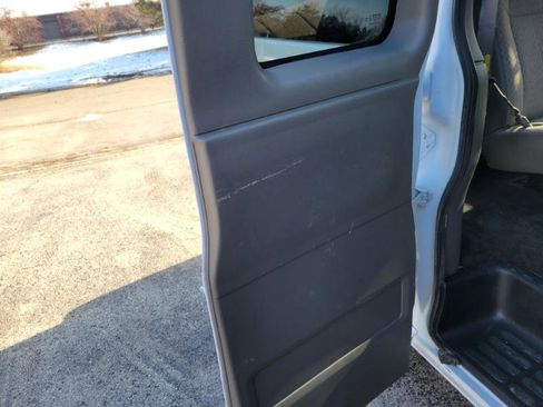 Used 2016 Chevrolet Express 2500 LS image 33