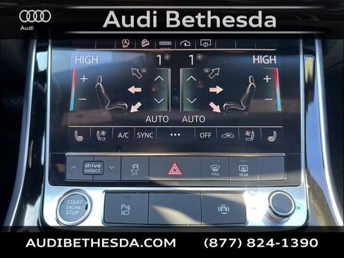 Used 2022 Audi Q8 Premium Plus image 24