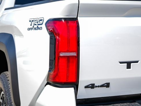 New 2026 Toyota Tacoma TRD Off-Road AWD/4WD image 10