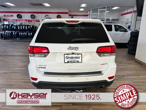 Certified 2022 Jeep Grand Cherokee Limited AWD/4WD image 4