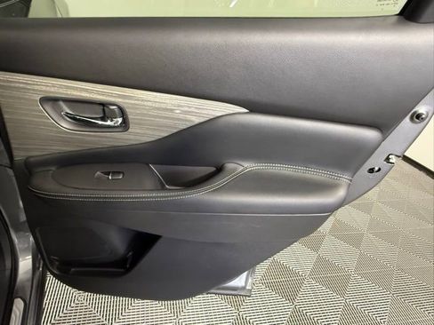 Used 2016 Nissan Murano Platinum w/ Platinum Technology Package image 42