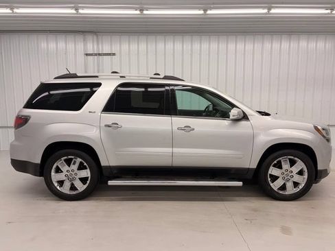 Used 2017 GMC Acadia Limited SLT AWD/4WD image 7