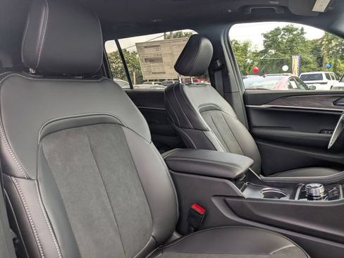 New 2026 Jeep Grand Cherokee L 2WD image 37