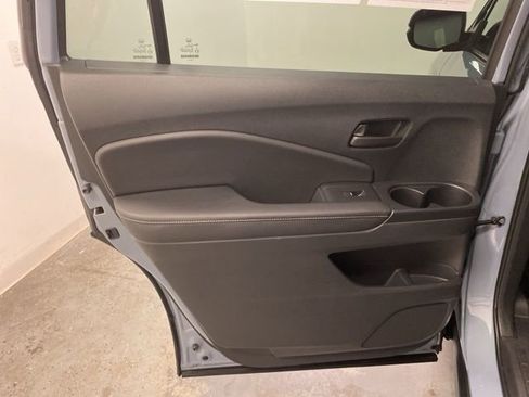 Certified 2023 Honda Passport EX-L image 22