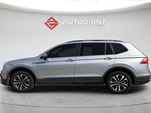 Used 2022 Volkswagen Tiguan S FWD image 8