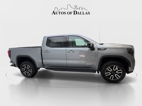 Used 2025 GMC Sierra 1500 AT4 w/ AT4 Premium Package AWD/4WD image 5