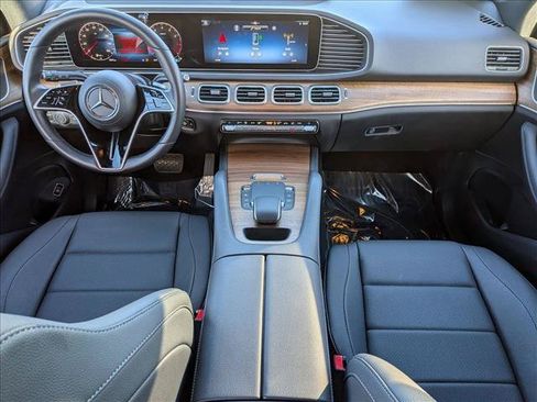 Used 2025 Mercedes-Benz GLE 350 4MATIC image 19