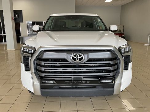 Used 2022 Toyota Tundra Limited image 2