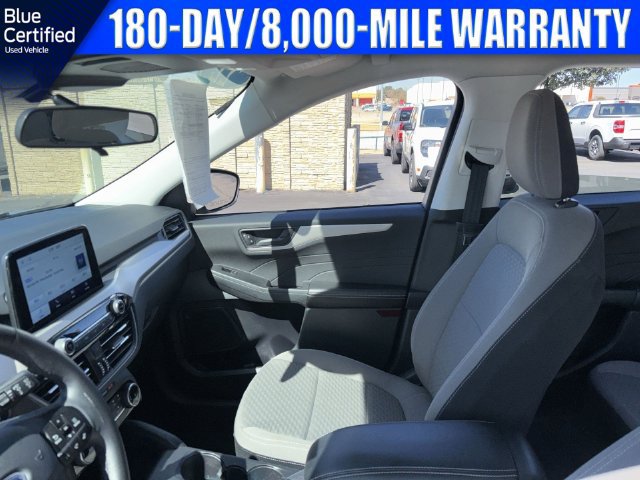 Used 2022 Ford Escape SE w/ Convenience Package FWD image 14