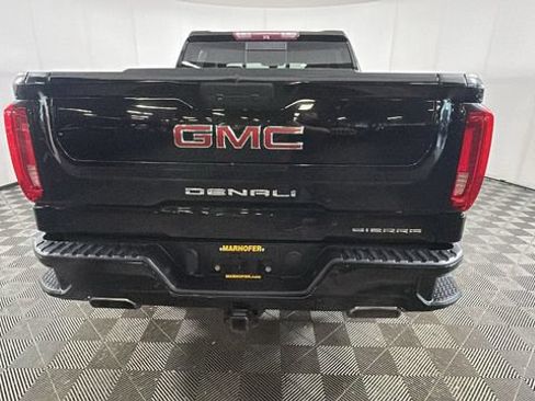 Used 2019 GMC Sierra 1500 Denali w/ Denali Ultimate Package AWD/4WD image 3