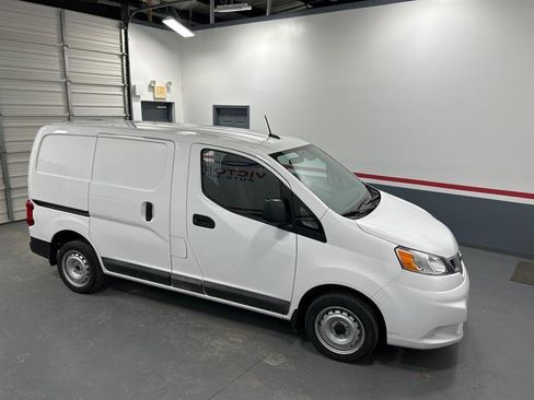 Used 2020 Nissan NV200 S w/ Back Door Glass Package image 11