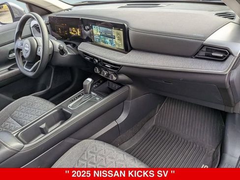 Certified 2025 Nissan Kicks SV AWD/4WD image 37