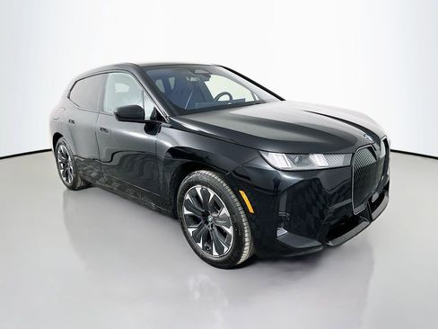 Used 2026 BMW iX xDrive45 w/ M Sport Package image 3