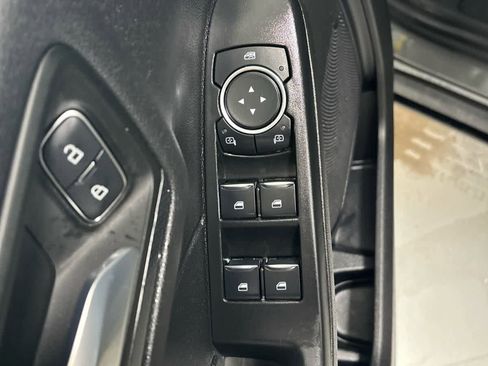 New 2025 Ford Escape ST-Line w/ Tech Pack #1 image 17