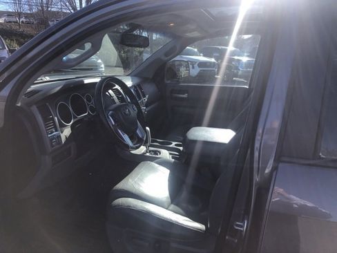 Used 2017 Toyota Sequoia Limited image 6