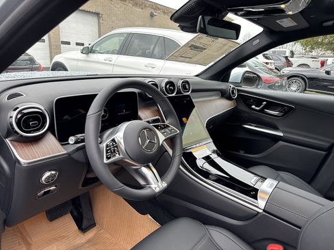New 2026 Mercedes-Benz GLC 300 4MATIC image 7