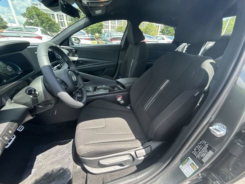 New 2026 Hyundai Elantra Sport FWD image 13