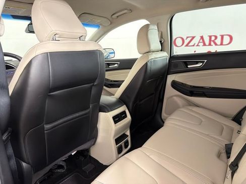 Certified 2020 Ford Edge Titanium FWD image 14