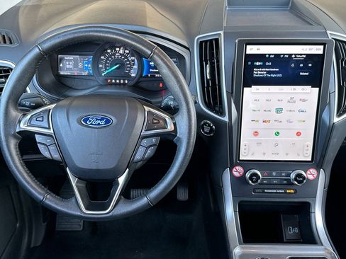 Certified 2024 Ford Edge SEL AWD/4WD image 10