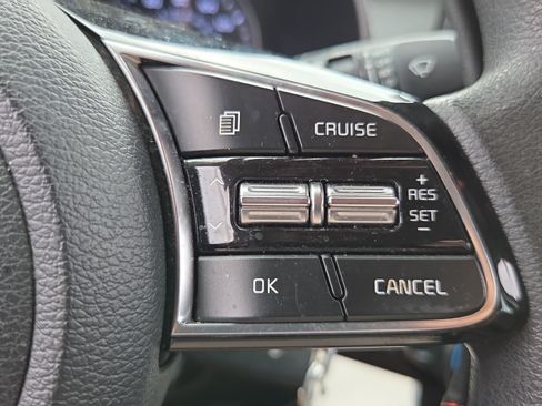 Used 2019 Kia Forte LXS FWD image 25